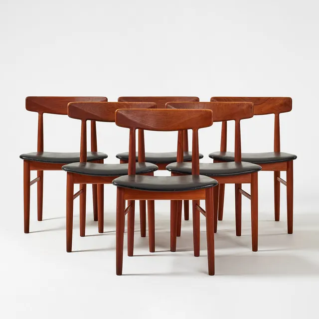 HENNING KJAERNULF. Stolar, sex stycken, Bruno Hansen, Danmark, 1960-tal, teak, sitsar i svart läderimitation.