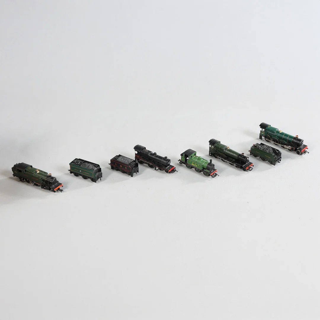 HORNBY RAILWAYS 00 GAUGE MODELS (7). — Model railways — Bishop & Miller