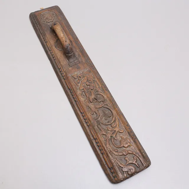 KLAPPBRÄDA, skuret trä, 1700/ 1800-tl.