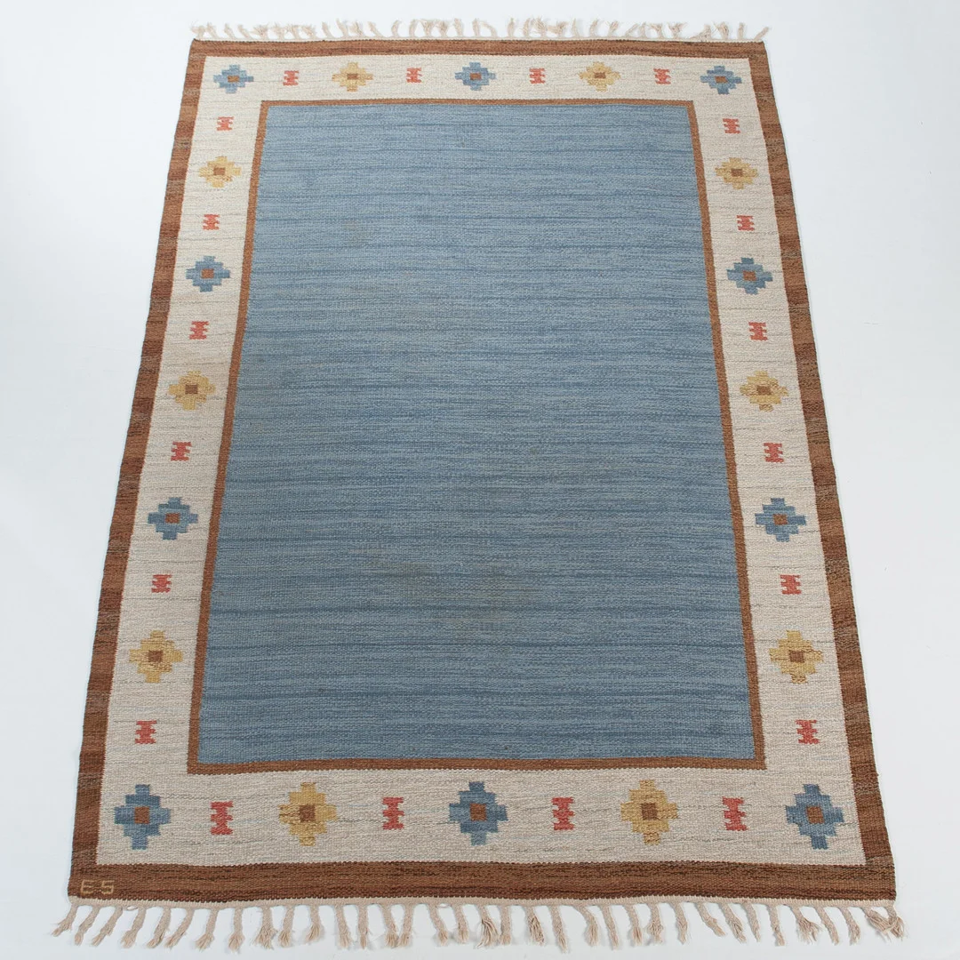 EVY SVENSSON. Röllakan, Strehög, monogramsignerad, 170x244. — Carpets — Laholms Auktionskammare