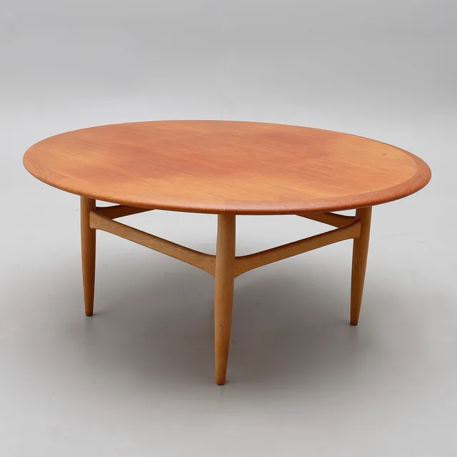 KURT ØSTERVIG. SOFFBORD, TEAK OCH EK, JASON MÖBELFABRIK, DANMARK, 1900-talets andra hälft.