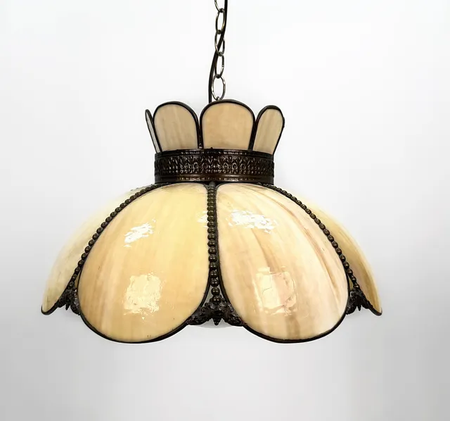 TAKLAMPA,, Tiffany stil - Original hand made reproduction for MIRANDA, made in USA, 1900 tal.