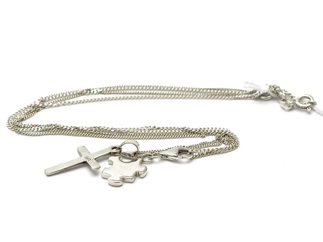 Halskedjor, 2st Pansar 42-43cm, 2st hängen, silver 925 7,9g