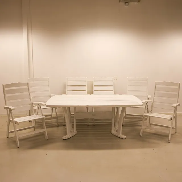 TRÄDGÅRDSGRUPP, 7 delar, samtida.