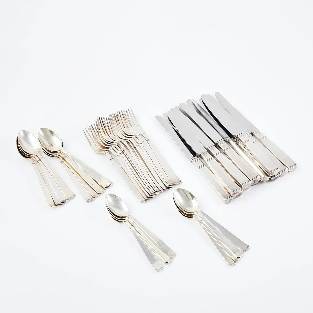 JACOB ÄNGMAN. "Rosenholm", dessertbestick, 42 delar, silver, GAB, Stockholm. — Silver — Stockholms Auktionsverk Sickla