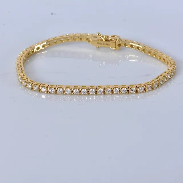 ARMBAND, tennisarmband 2,20ct, 18K.