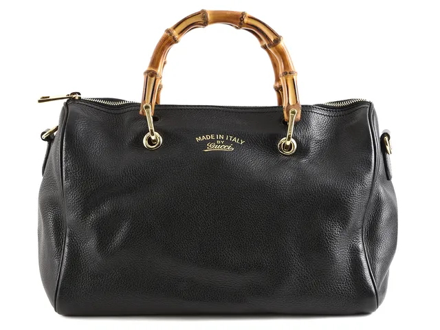 VÄSKA, GUCCI, Bambu Shopper, Boston Bag, svart läder, handtag i bambu, 33x22,5x15cm, avtagbar axelrem, dustbag.