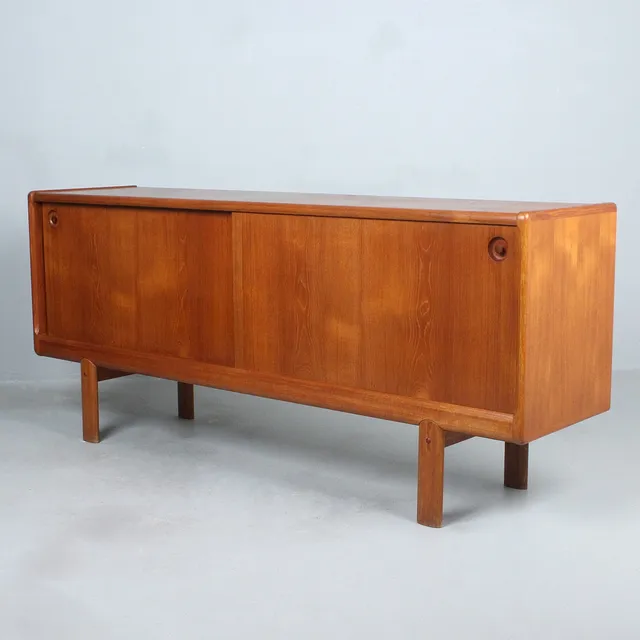 H.W. KLEIN. Bramin, Sideboard, Teak, Dänemark, 1960er Jahre.