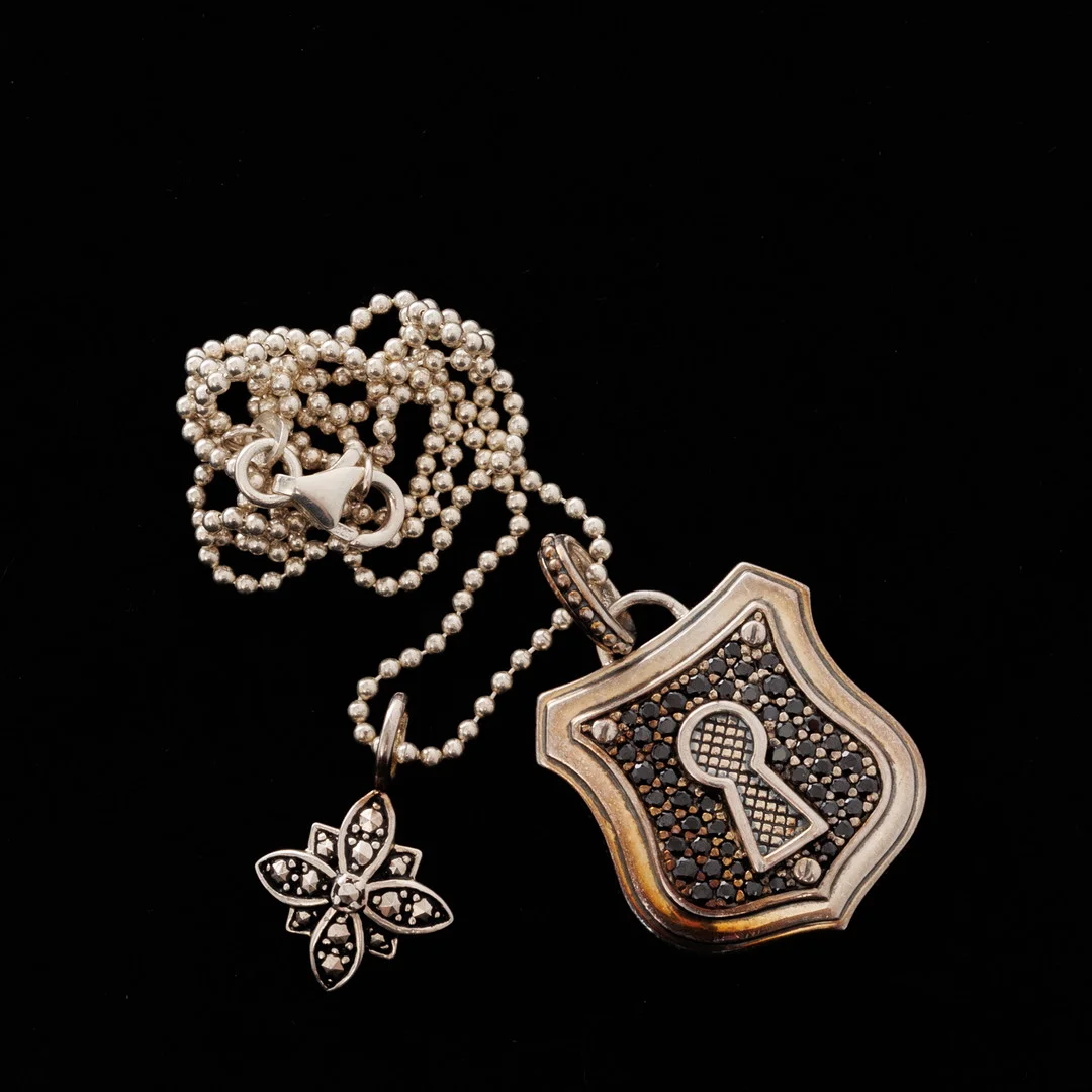 THOMAS SABO. Collier, Sterlingsilver, Cubic zirkoner, Markasiter. — Necklace — Garpenhus Auktioner