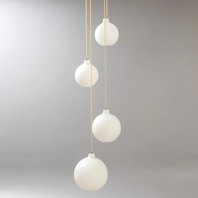 VILHELM WOHLERT. Louis Poulsen. Opalglas 'Satellite' Hängelampe.