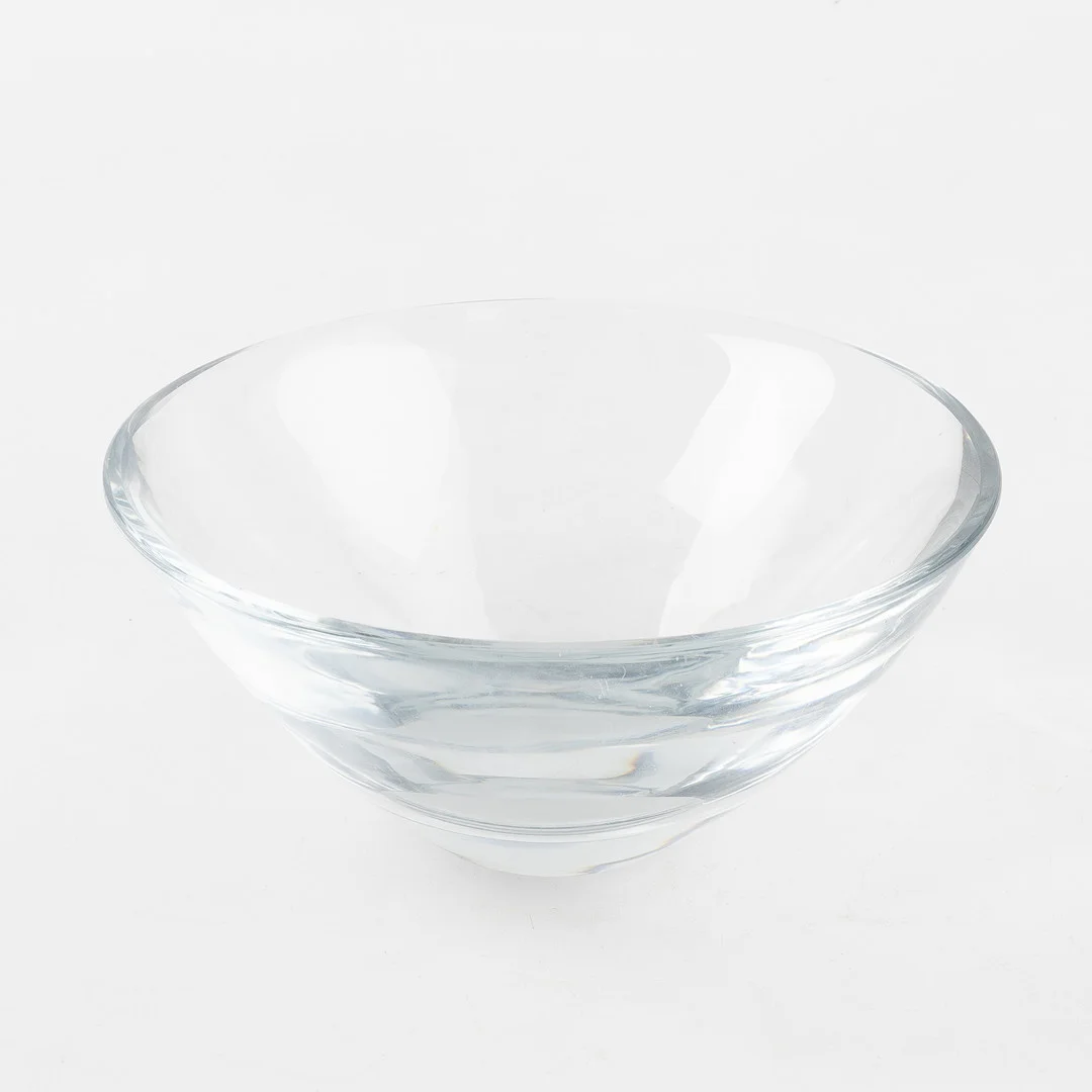 GÖRAN HONGELL (FINLAND, 1902-1973). Skål, 1941, signerad g. hongell - karhula, 1941. — Art glass — Stockholms Auktionsverk Helsingborg