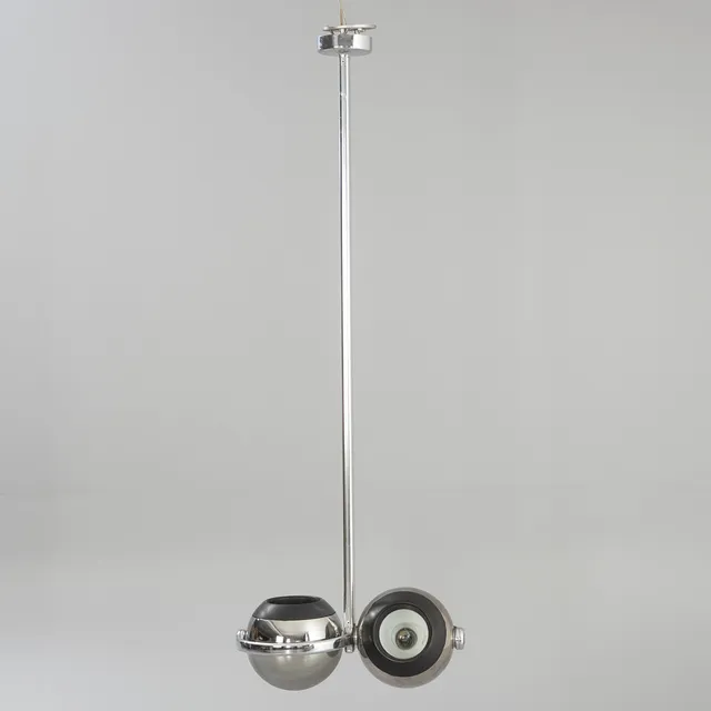 TERENCE CONRAN. Erco. Space Age Chrom Deckenstrahler, 1970er Jahre.