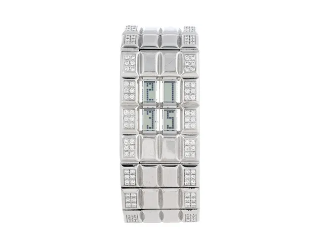 CHANEL, Chocolat, damur, 24 x 33 mm, Ref nr. H0935, Boett nr. K.N. 17760, 18K vitguld, quartz, digital, integrerad originallänk med briljanter (240 st. ca TW/VVS, ca 3,60 ctv), totalvikt 160 gram, ca 2006.