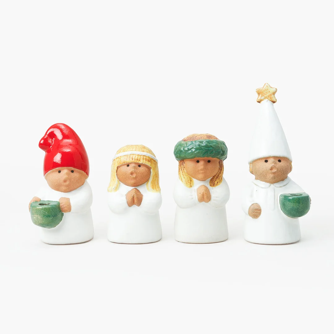 LISA LARSON. Figuriner/ ljusstakar, 4 st, "Advent" stengods, Rörstrand. — European — Göteborgs Auktionsverk
