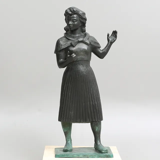 ARVID KÄLLSTRÖM. SKULPTUR, brons, "Liftarflickan", signerad.