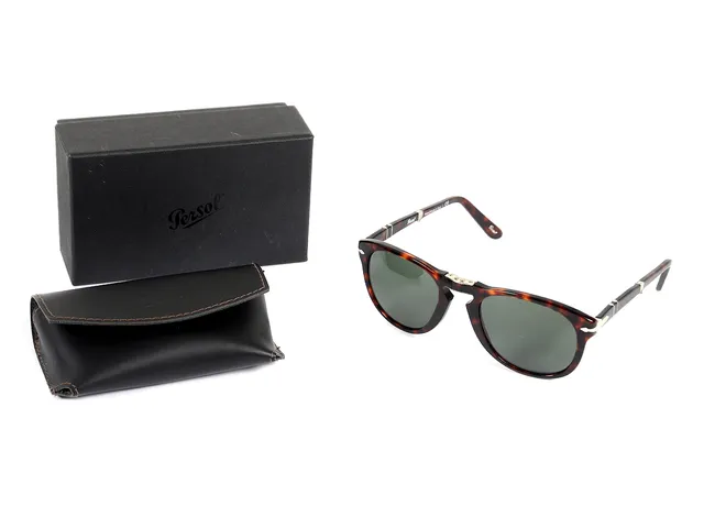 SOLGLASÖGON, PERSOL, 714 24/31 54 21 140 3N, brunmelerade och vikbara bågar, svarta glas, putsduk, etui, ytterkartong.