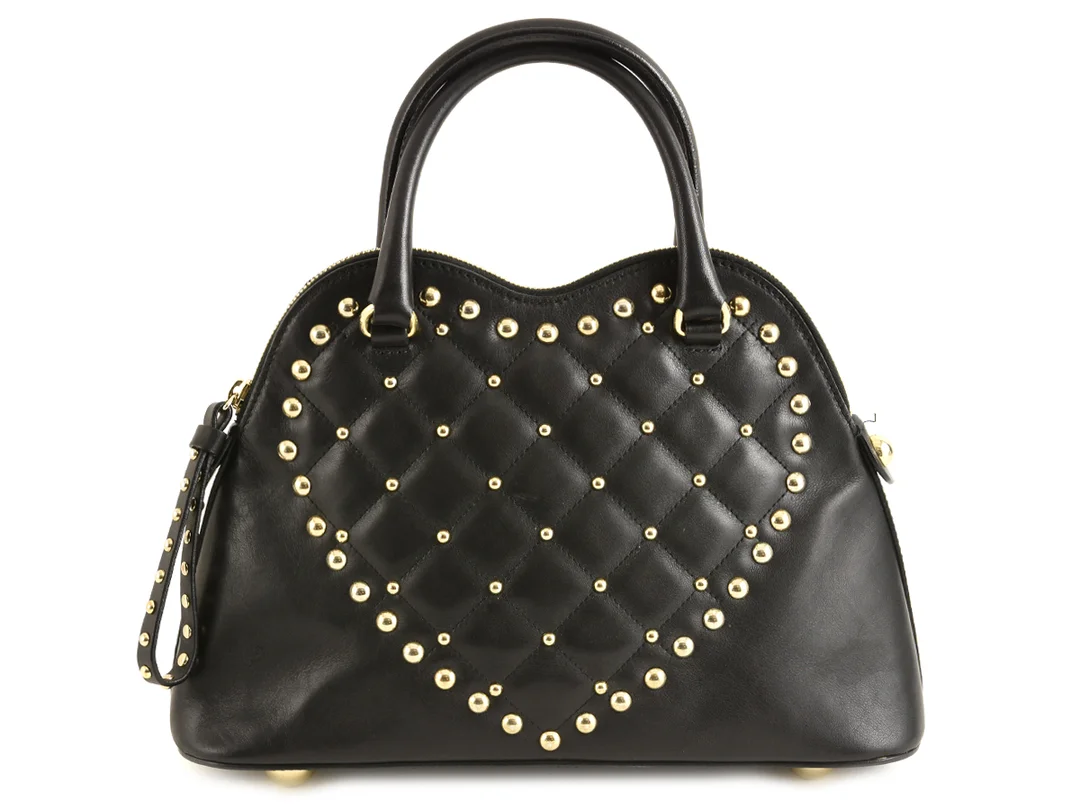 VÄSKA, MOSCHINO, Cheap and chic, svart läder, gulemetall detalj nitar, 31x20x11cm, — Accessoarer/Väskor — Kaplans