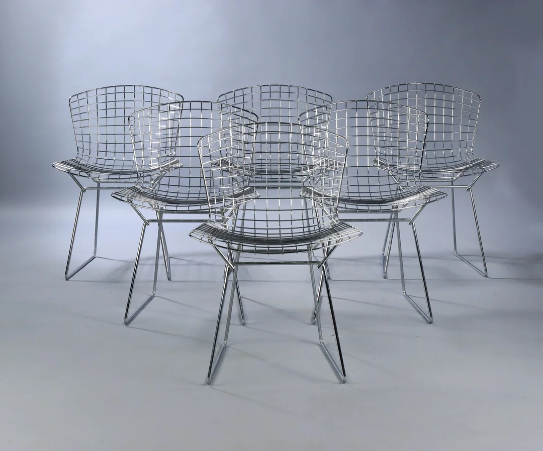 Harry Bertoia. Set of six Wire Chairs dining chairs, Knoll. (6) — Furniture/Chairs — Lauritz