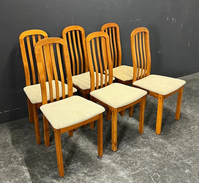 6 STÜHLE FINDAHLS.