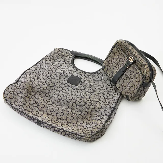 CELINE, (2), axelbandsväska samt tote bag, monogram canvas, detaljer i skinn, axelbandsväska med tryckknapp med Celines logotyp i gulmetall, fodrade i skinn, båda med ett mindre fack invändigt med dragkedja, märkta.