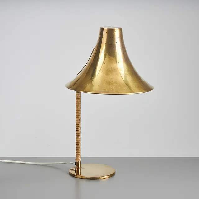 PAAVO TYNELL. BORDSLAMPA. Taito Oy, 1940-tal.