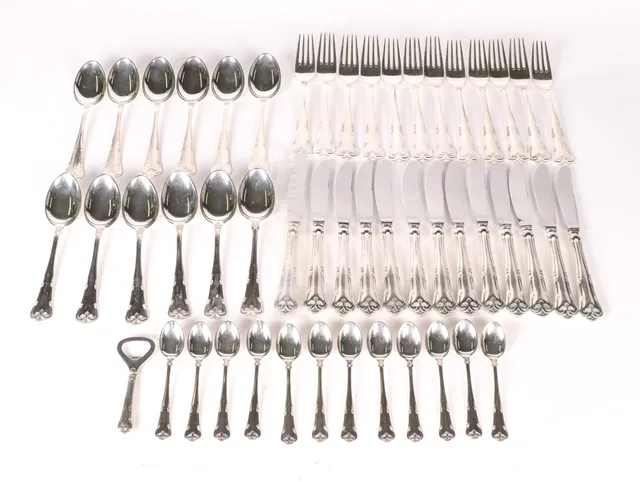 Carl M. Cohr. 'Herregård' complete silver lunch cutlery with silver handles (50)