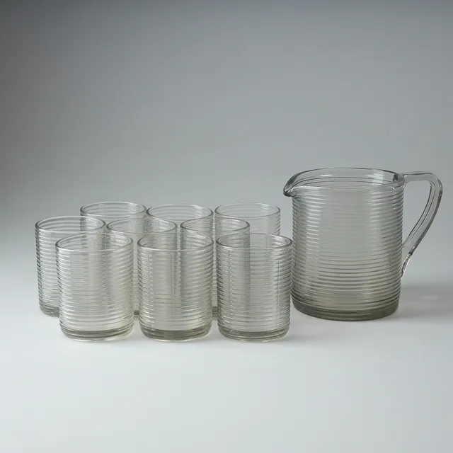 AINO AALTO. Kanna och 9 glas, modell 4647/4059, Karhula glasbruk 1930-tal.