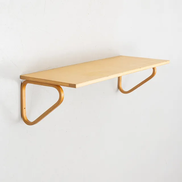 ALVAR AALTO. Hylla, modell 112A, björk, Artek, Finland.