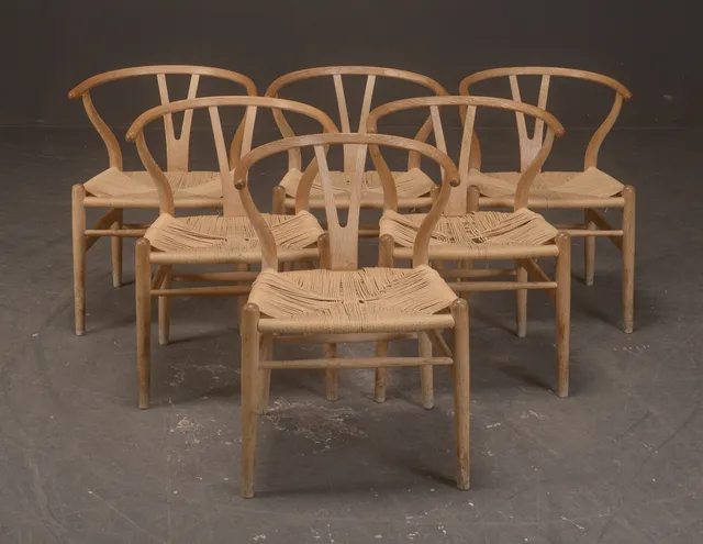 Hans J. Wegner for Carl Hansen & Son. Model Y-chairs/ CH24. Six chairs made in oakwood (6)
