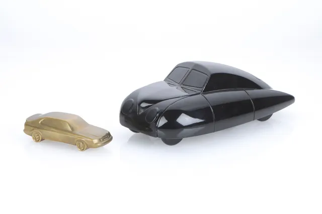 Ulf Hanses. Model car, 'Ursaab' from Playsam m.fl. (2)