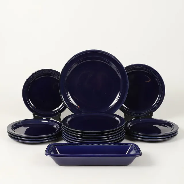 SERVISDELAR, 17 stycken, "Old Höganäs", stengods, Höganäs, 1960-70-tal.
