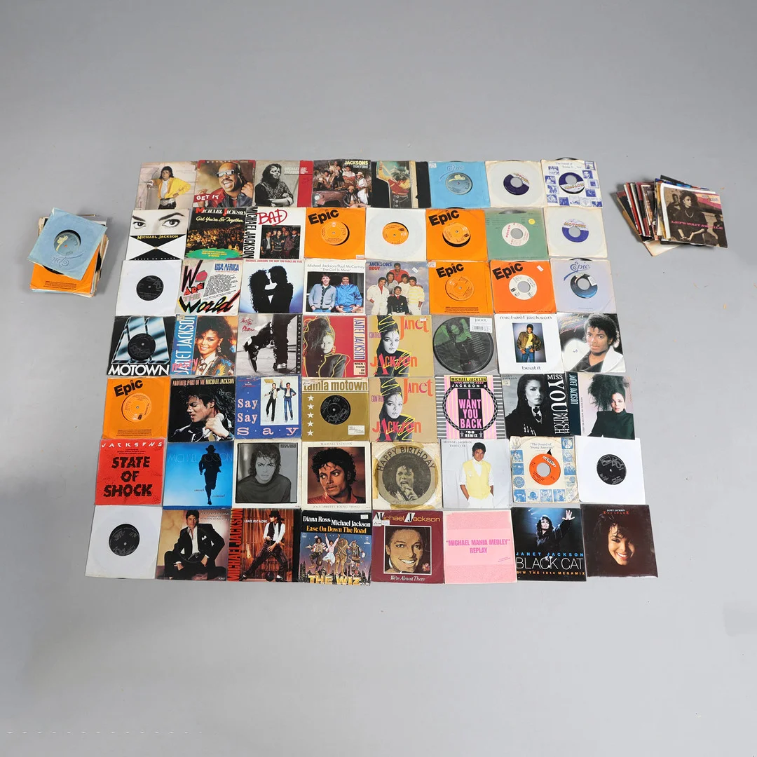 A LARGE COLLECTION OF THE JACKSONS 45'S (QTY). — Audio, Vinyl & Hi-Fi — Bishop & Miller