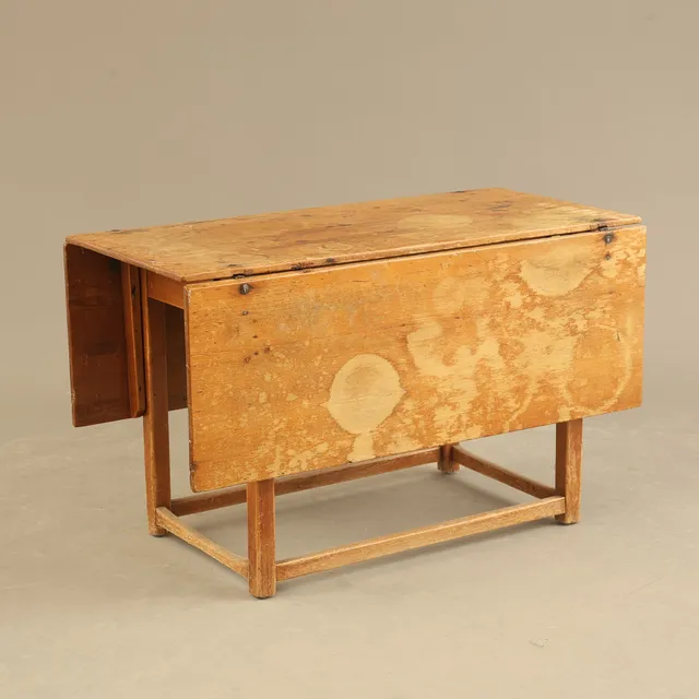 KLAFFBORD, 1800-tal.