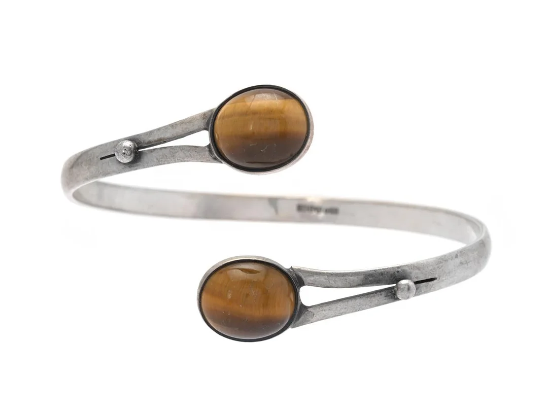 ARMBAND, silver, tigeröga, Ge-Kå, Stockholm 1960, stl 20, vikt 21 g. — Smycken/Armband — Kaplans