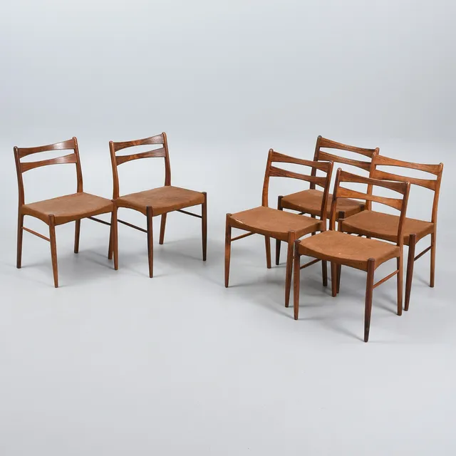 DANSK MØBELDESIGN. Sæt af seks stole af palisander. Danmark, 1960'erne.