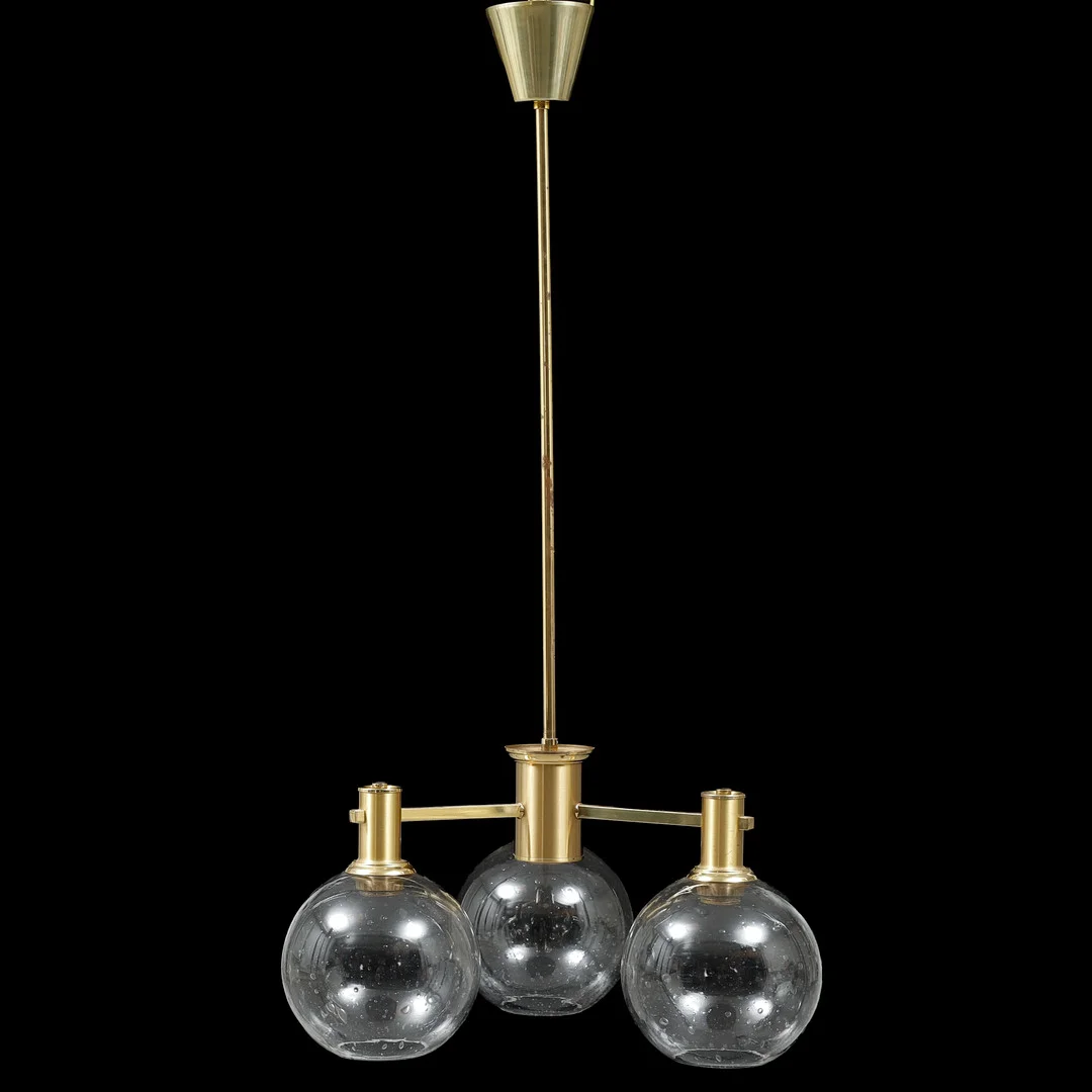 ERIK WÄRNÅ. Taklampa, EWÅ, 1900-talets senare hälft. — Ceiling lights — Göteborgs Auktionsverk
