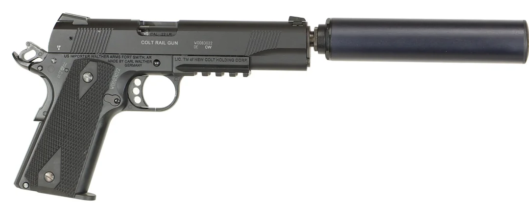 PISTOL MED LJUDDÄMPARE, fabrikat Colt (Walther), modell 1911 Rail Gun, kaliber .22lr, tillv.nr WD083022, se-nr SE3470046. — Pistols — Walter Borg