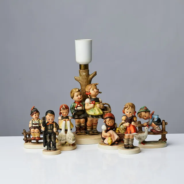 GOEBEL, 7 dlr "Hummel", figuriner, Tyskland, porslin varav 1 lampa.