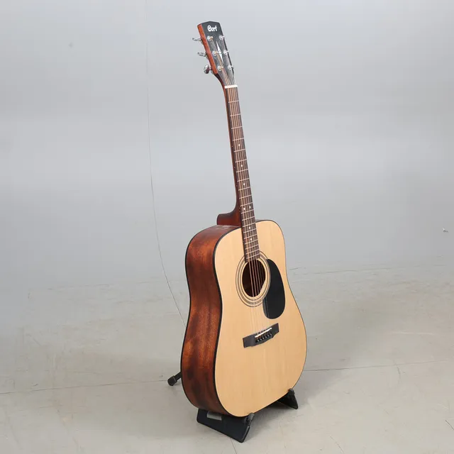 AKUSTISK GITARR, Cort.