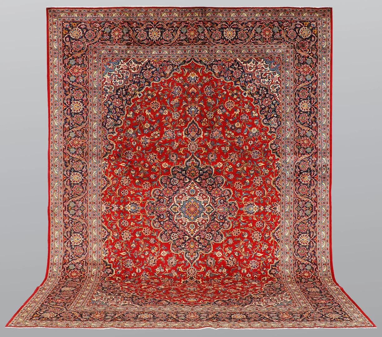 MATTA. Keshan fine, 423 x 305 cm. — Oriental Carpets & Textiles — Södermanlands Auktionsverk