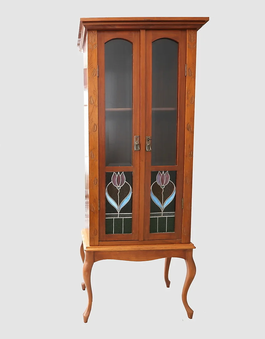 SKÅP, Jugend, 1910/20-tal. — Cupboards, Cabinets & Shelves — Kalmar Auktionsverk