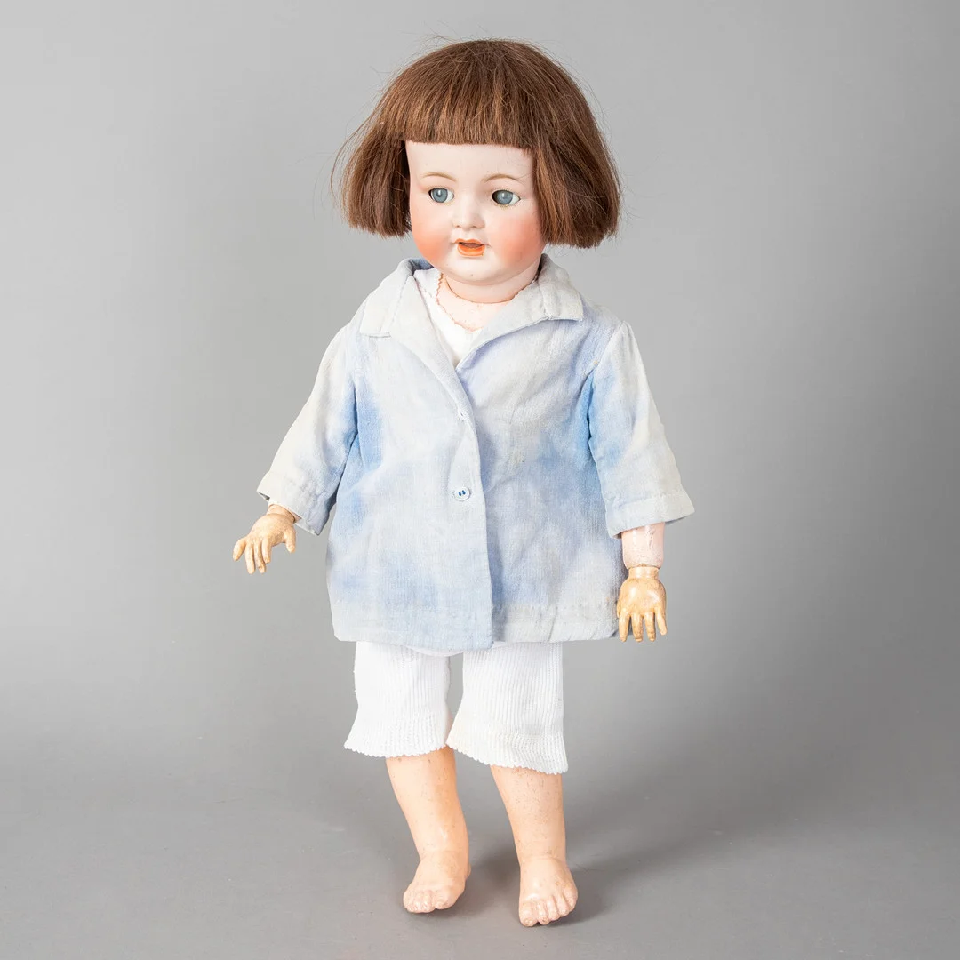 KÄMMERER & REINHARDT. Charakterpuppe, Waltershausen, um 1912. — Toys — Stockholms Auktionsverk Hamburg