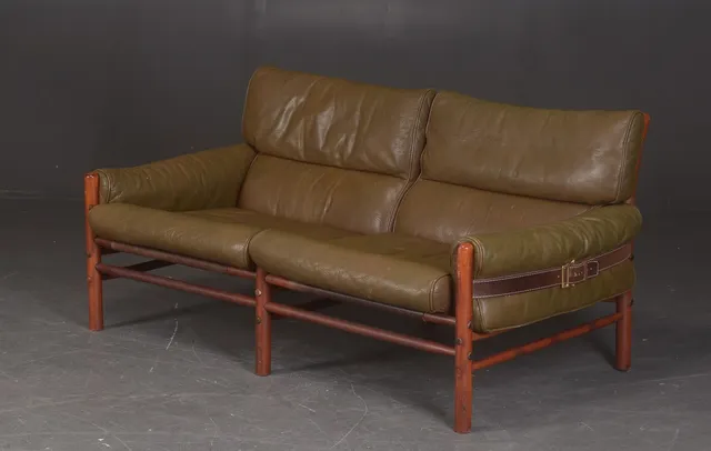 Arne Norell. To-pers. sofa model 'Kontiki'