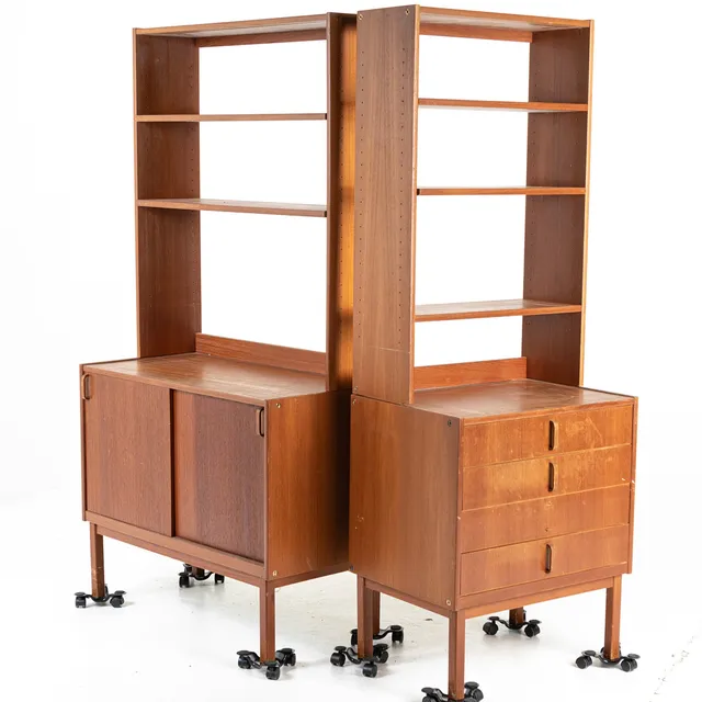 BERTIL FRIDHAGEN. BOKHYLLA, 2 delar, teak, 1950/60-tal.