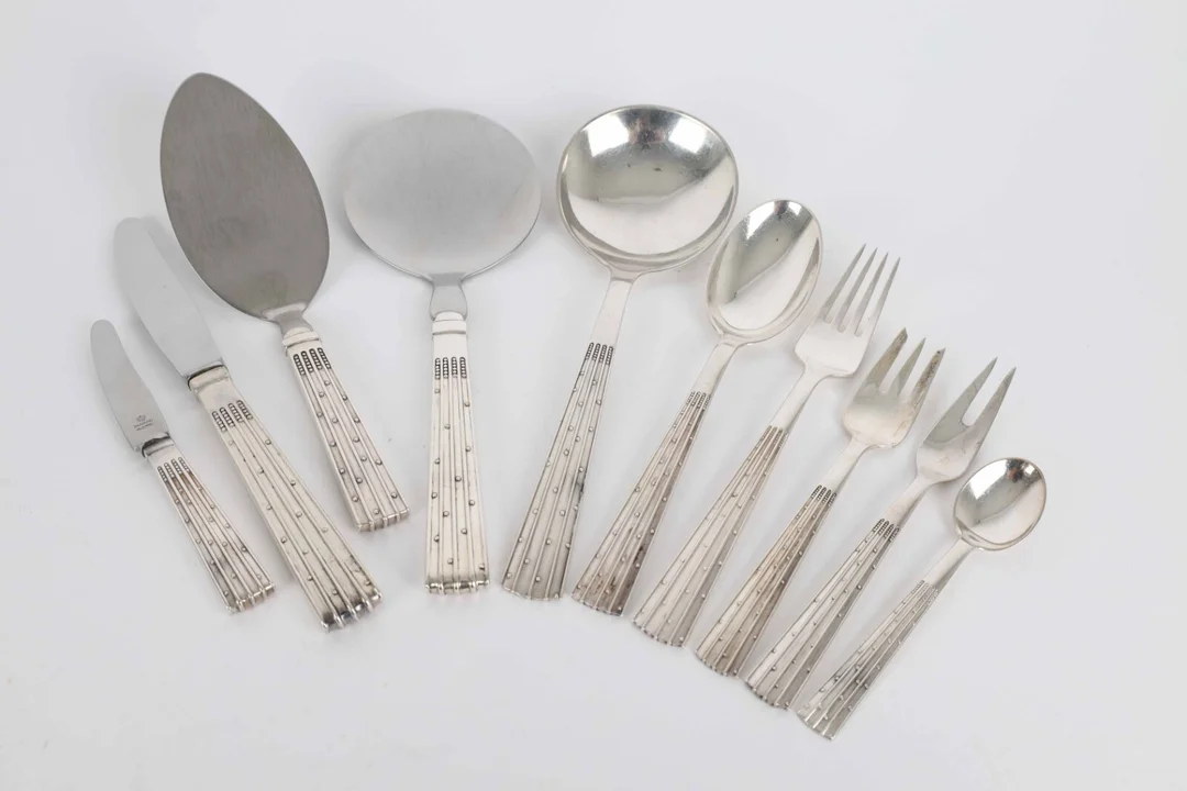 Jens Harald Quistgaard for O. V. Mogensen: Champagne silver cutlery. (79) — Silver, bronze, copper and pewter/Silver flatware — Lauritz