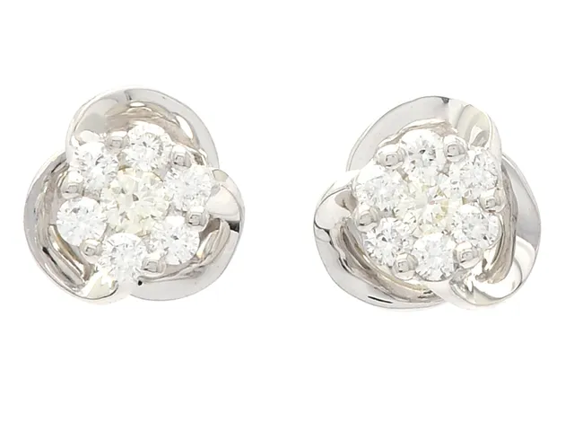 ÖRHÄNGEN, 18K vitguld, 2 briljantslipade diamanter ca 0,08 ctv, ca Light Yellow/VS, 12 briljantslipade diamanter ca 0,17 ctv, ca TW-W(G-H)/VS, vikt 1,2 g, stift.