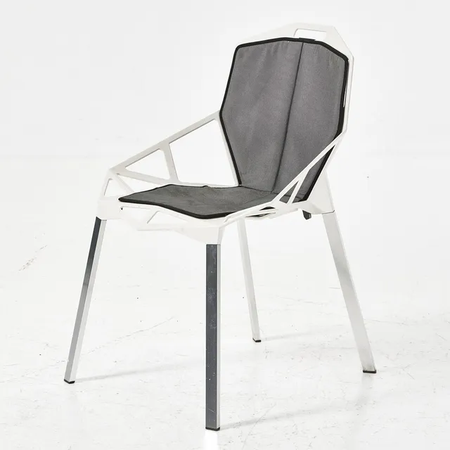 KONSTANTIN GRCIC. "Chair One", stol, aluminium, Magis, 2000-tal, sits med textilklädsel.