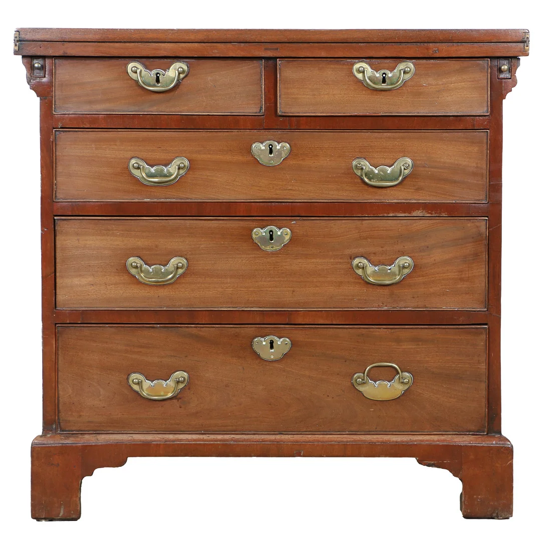 A GEORGE III AND LATER MAHOGANY BATCHELORS CHEST OF DRAWERS. — Chests of drawers — Bishop & Miller