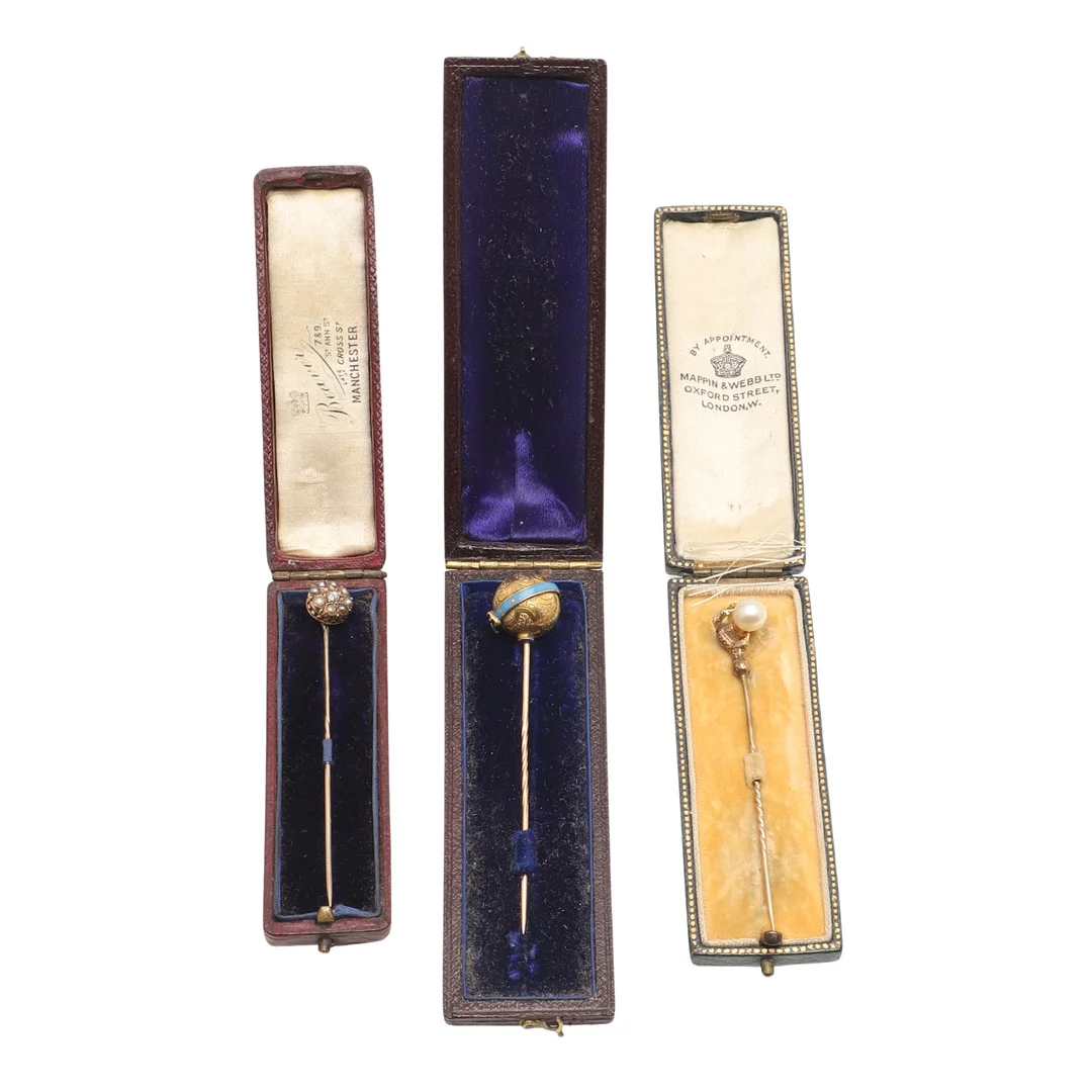 A DIAMOND AND PEARL STICKPIN AND TWO OTHERS. — Cufflinks & Tie Pins — Lawrences Auctioneers