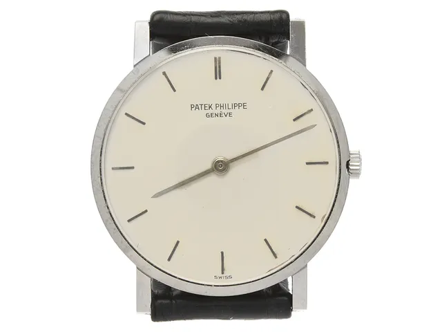 PATEK PHILIPPE, Genève, Cal 175, Serie nr. 1130241, Ref nr. 3470, Boett nr. 314316, unisex, 29,5 mm, 18K vitguld, manuell, safirglas, skadad urtavla, läderband, ca 1970, box.